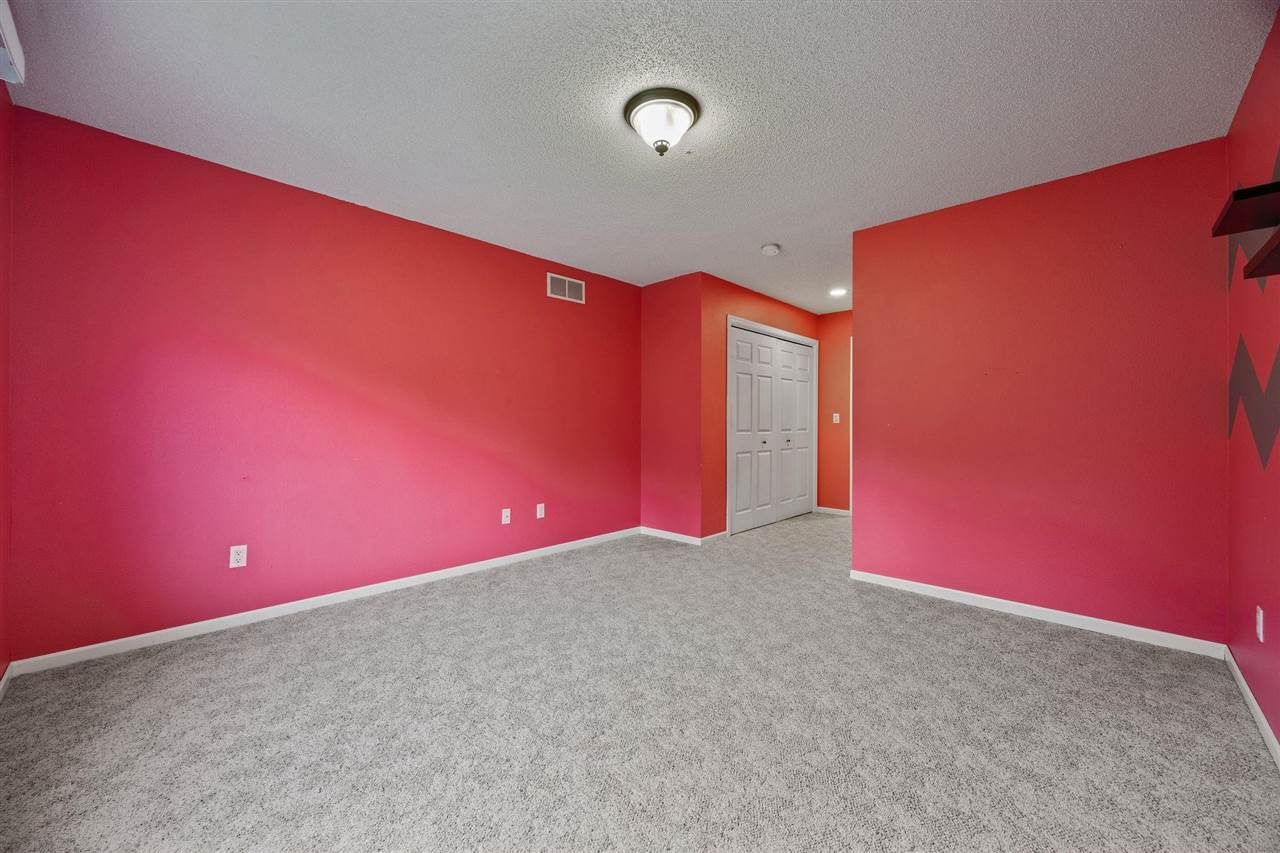 1731 Parkway Drive Coralville IA 52241