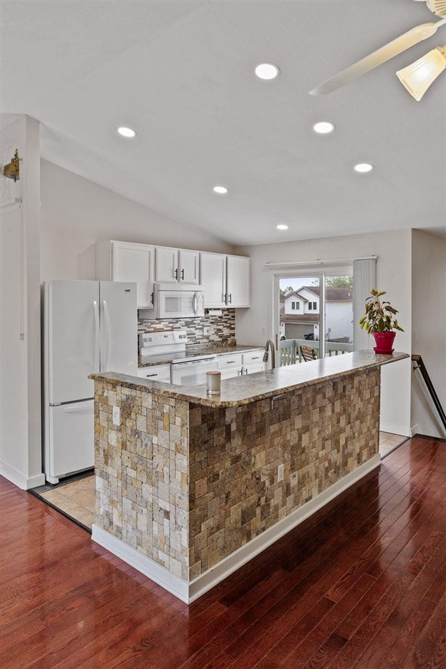 1731 Parkway Drive Coralville IA 52241