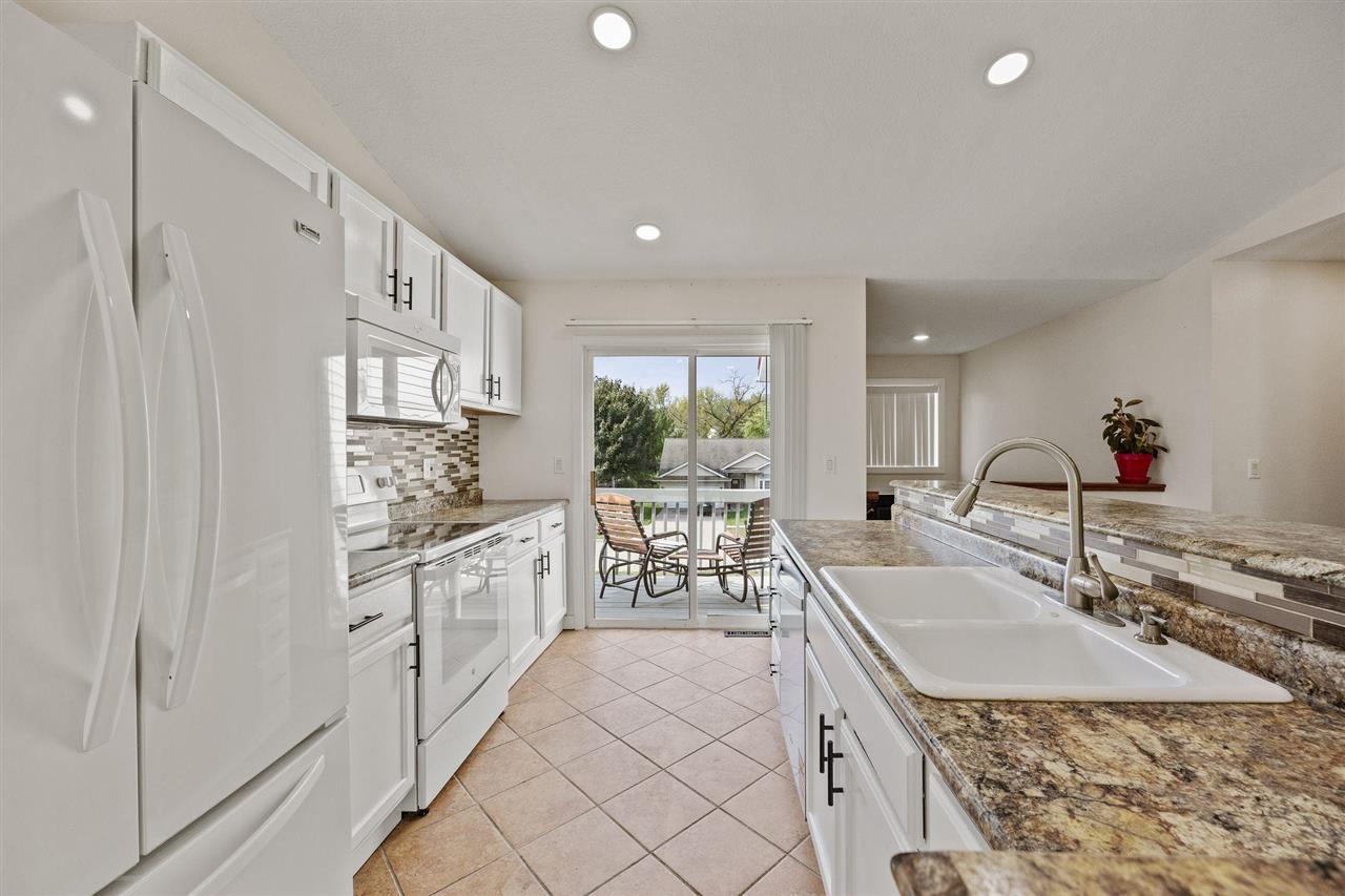 1731 Parkway Drive Coralville IA 52241