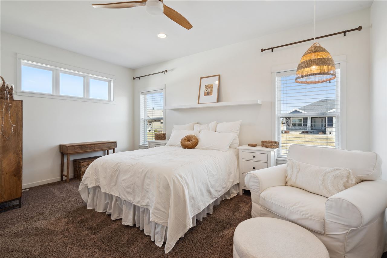 590 Oak Park Circle Marion IA 52302