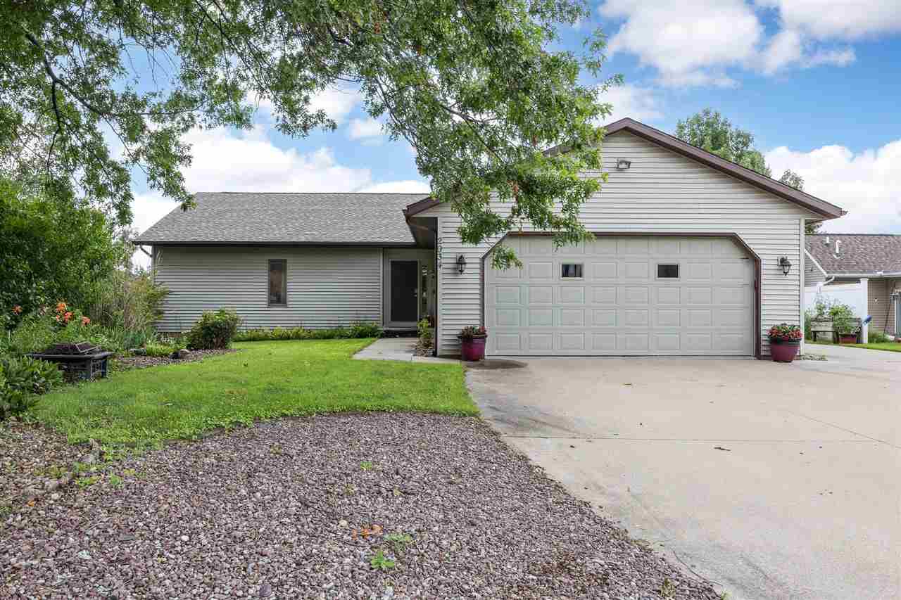 2934 Diamond Mil Circle Coralville IA 52241