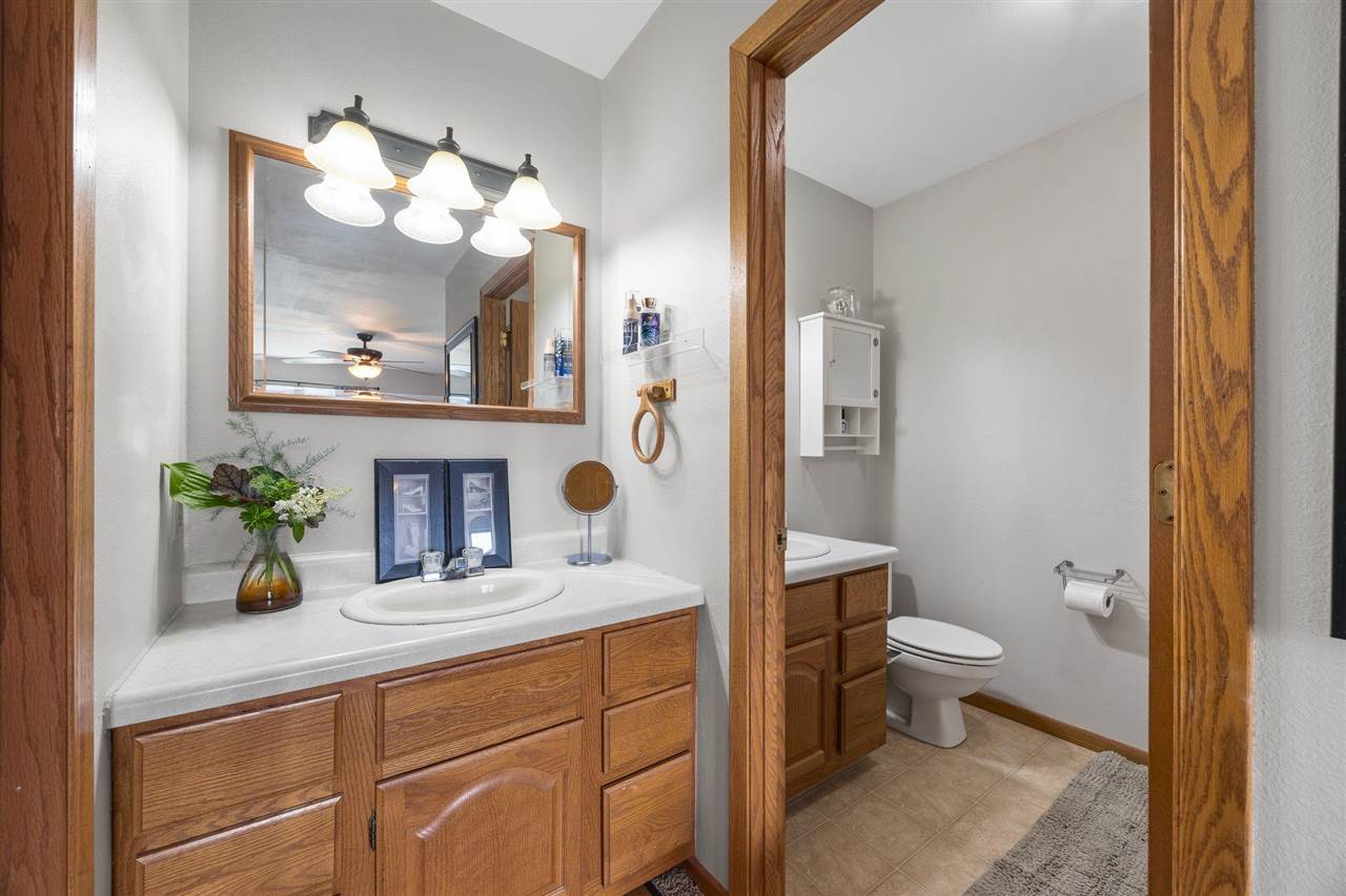 2934 Diamond Mil Circle Coralville IA 52241