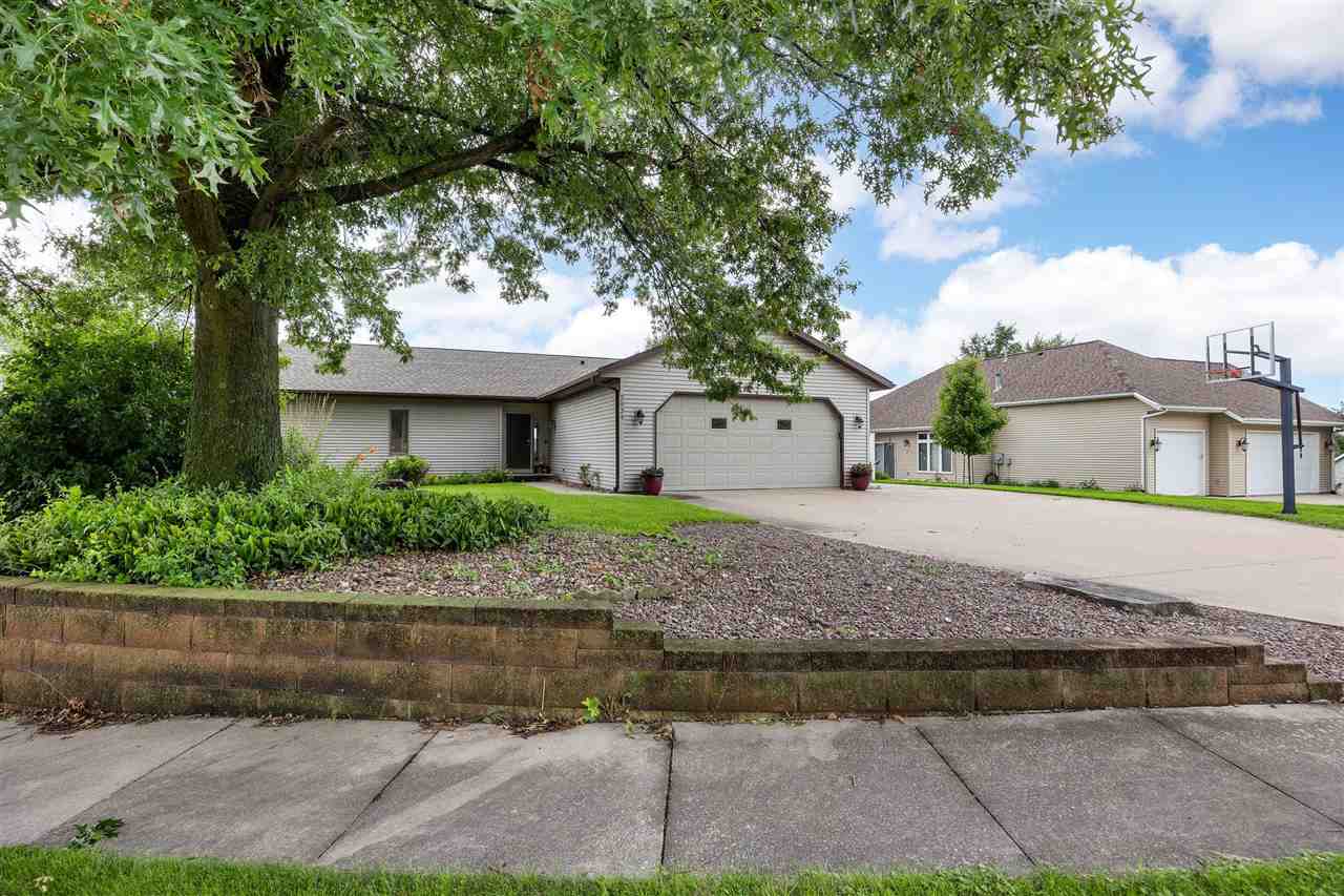 2934 Diamond Mil Circle Coralville IA 52241