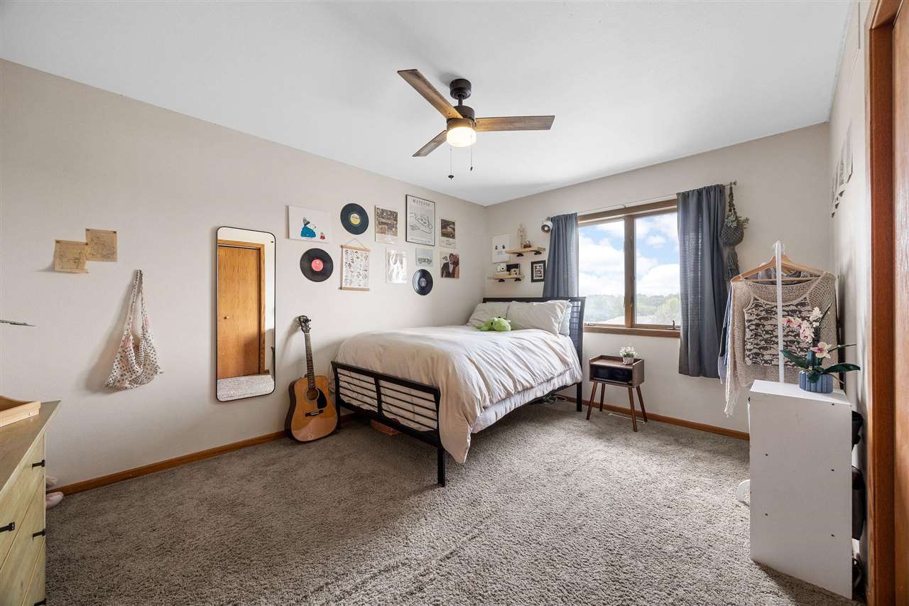 2934 Diamond Mil Circle Coralville IA 52241