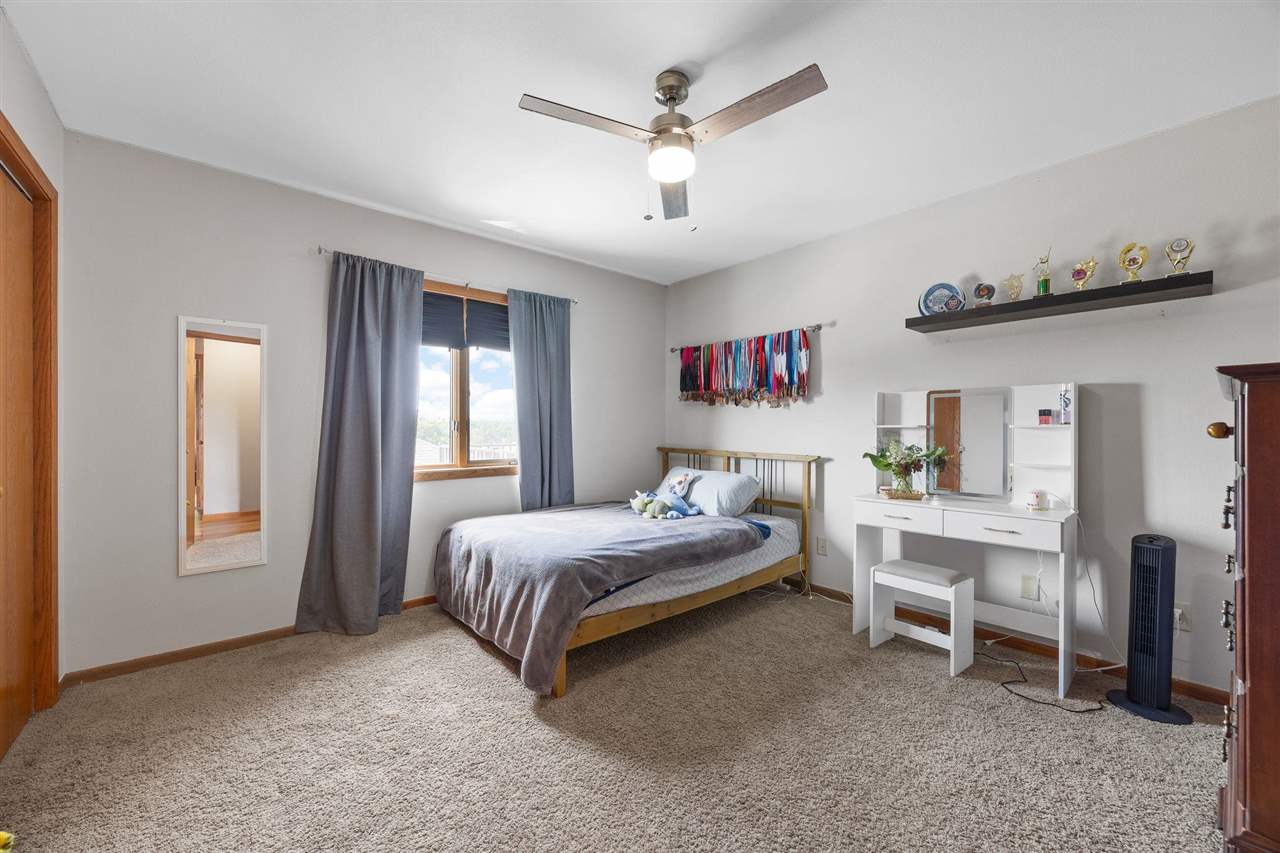 2934 Diamond Mil Circle Coralville IA 52241