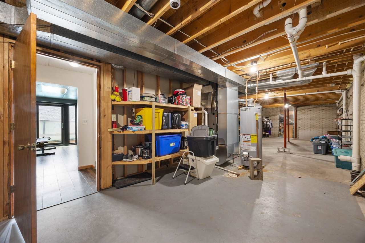 2934 Diamond Mil Circle Coralville IA 52241