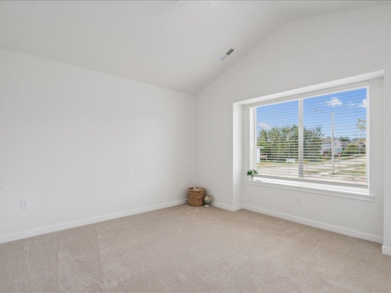 96 Huntington Iowa City IA 52245