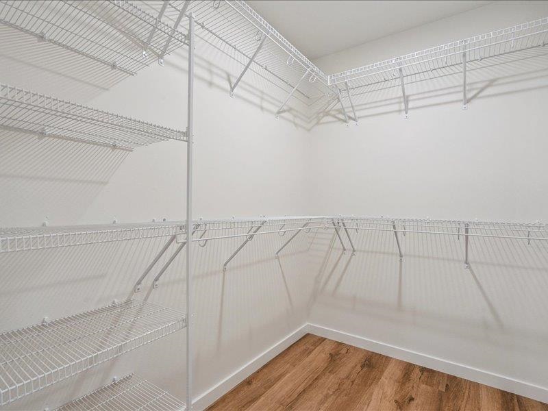 96 Huntington Iowa City IA 52245