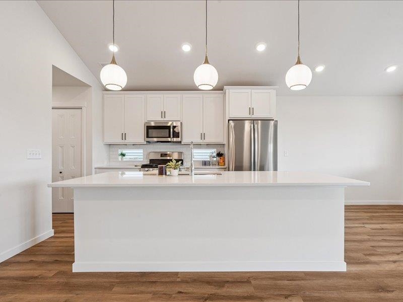 96 Huntington Iowa City IA 52245