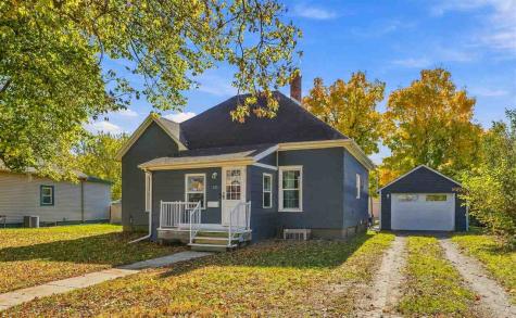 577 W Washington Street Marengo IA 52301