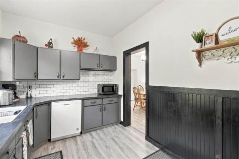 577 W Washington Street Marengo IA 52301