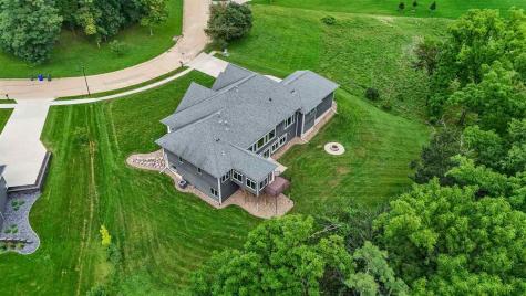 1703 Aspen Circle Cedar Rapids IA 52403