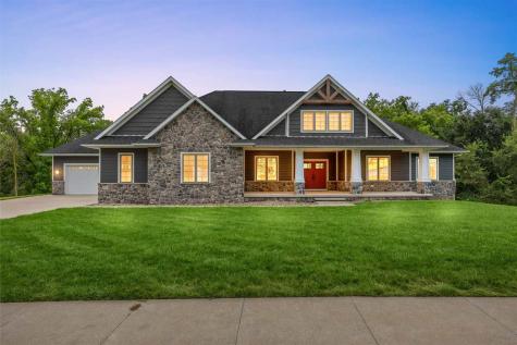 1703 Aspen Circle Cedar Rapids IA 52403
