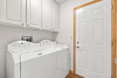 1611 Pine Ridge Court Coralville IA 52241