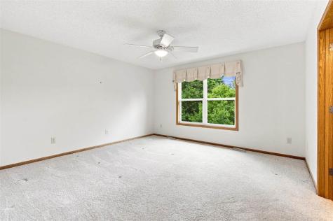 1611 Pine Ridge Court Coralville IA 52241