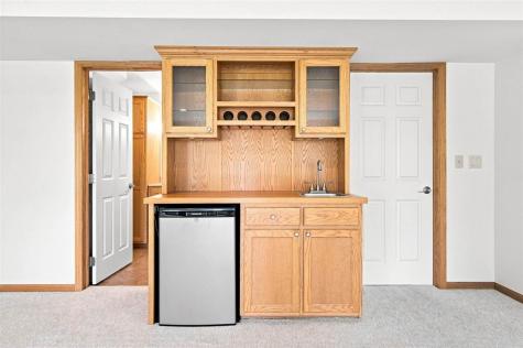 1611 Pine Ridge Court Coralville IA 52241