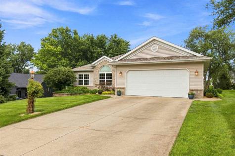 1611 Pine Ridge Court Coralville IA 52241