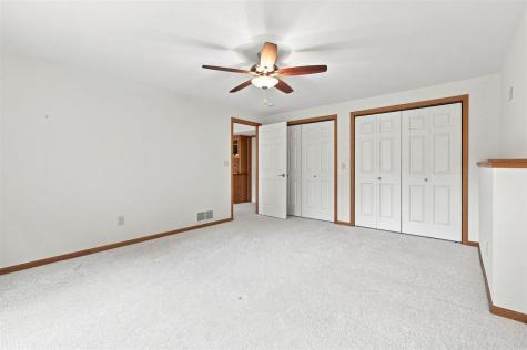 1611 Pine Ridge Court Coralville IA 52241