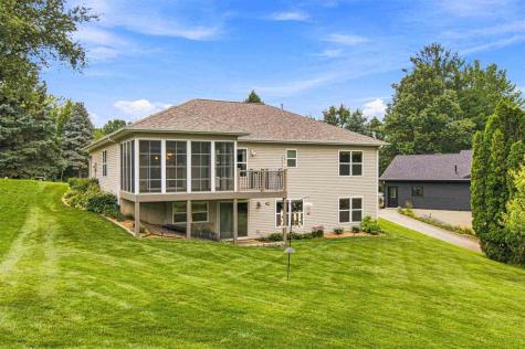 1611 Pine Ridge Court Coralville IA 52241