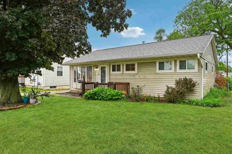 2430 3rd Avenue Marion IA 52302