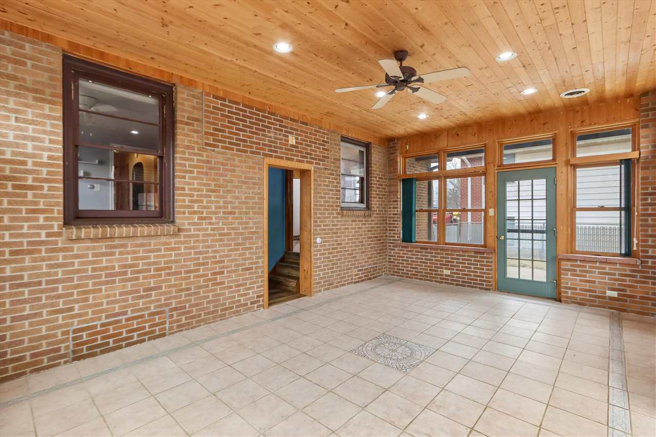 305 Mulberry Street Tipton IA 52772