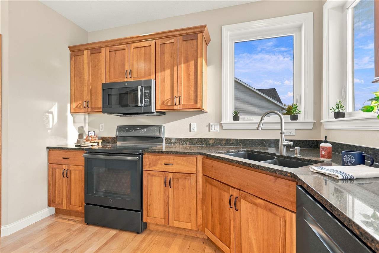3137 Brookfield Drive Marion IA 52302