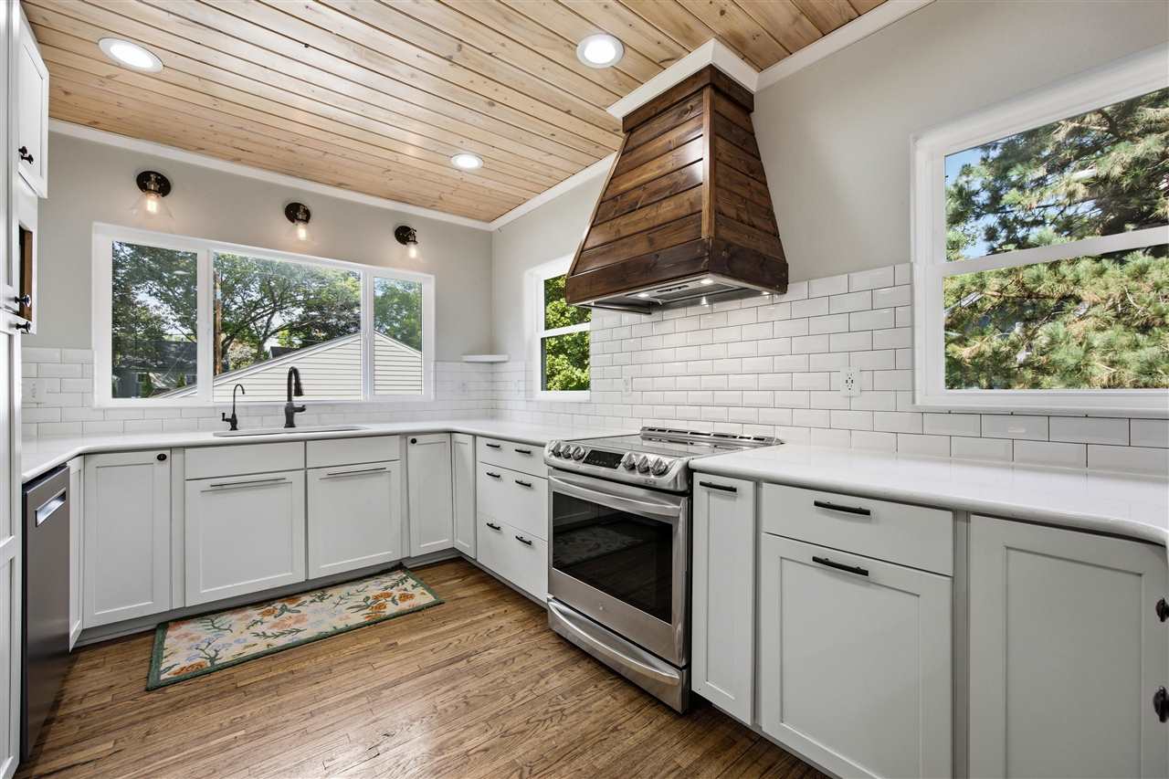 1908 G Street Iowa City IA 52240