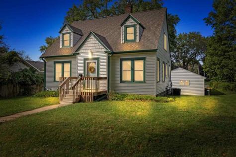1908 G Street Iowa City IA 52240
