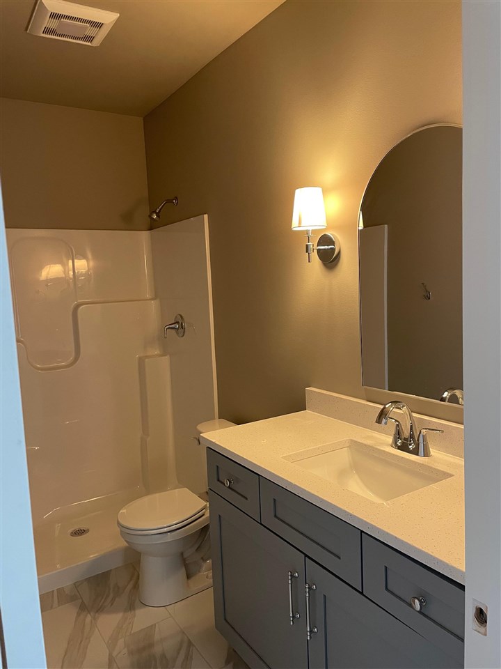 3851 Winnsboro Drive Iowa City IA 52245