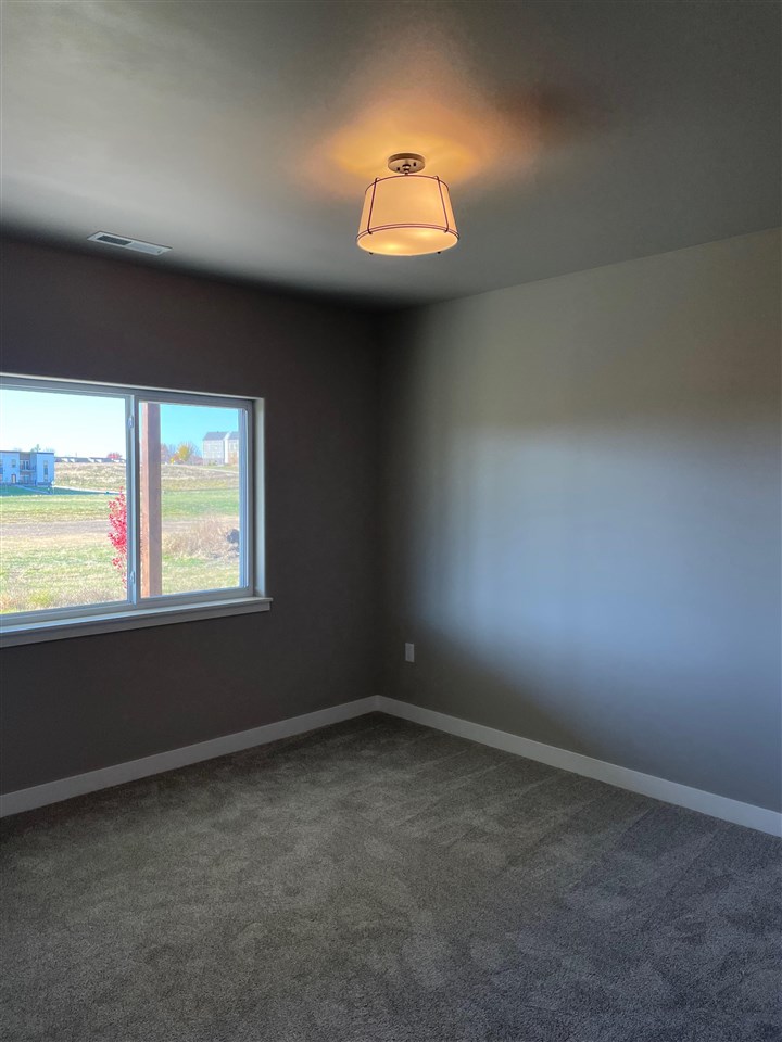 3851 Winnsboro Drive Iowa City IA 52245