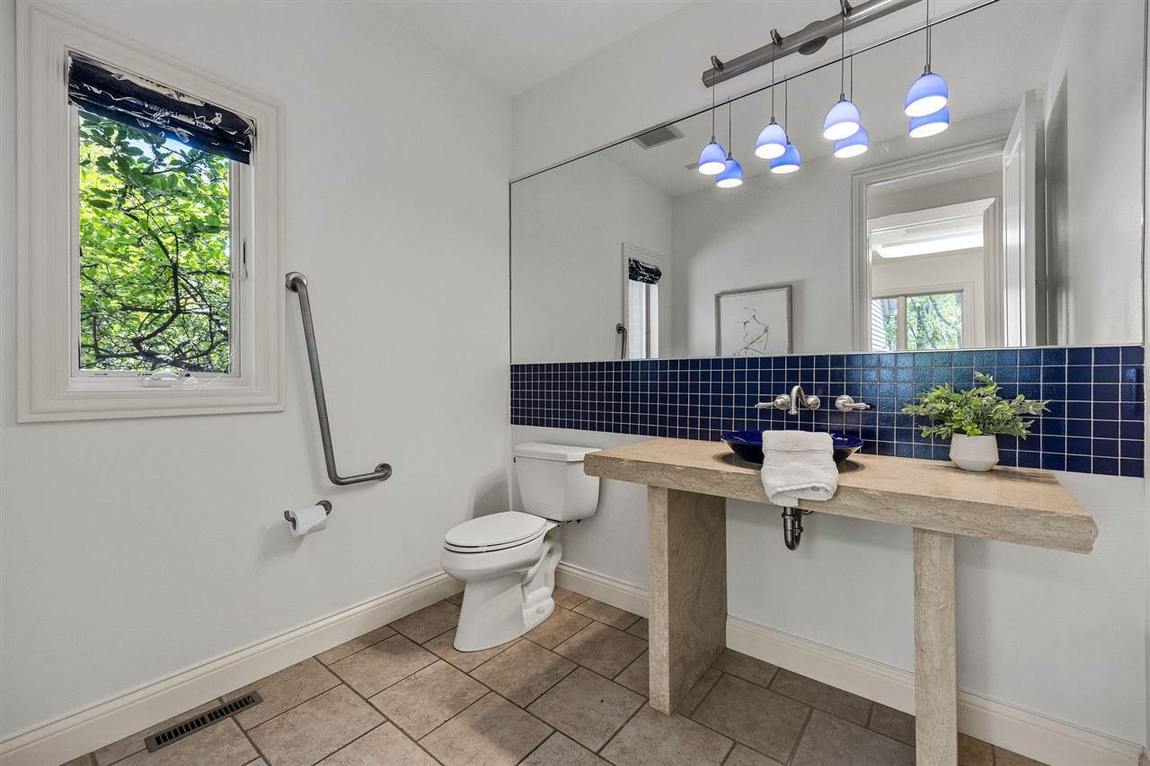4181 Rose Bluff Circle NE Iowa City IA 52240
