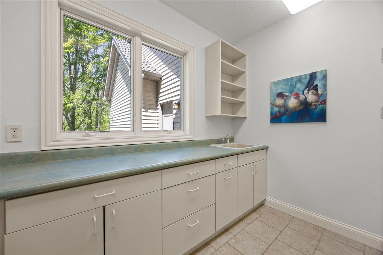 4181 Rose Bluff Circle NE Iowa City IA 52240