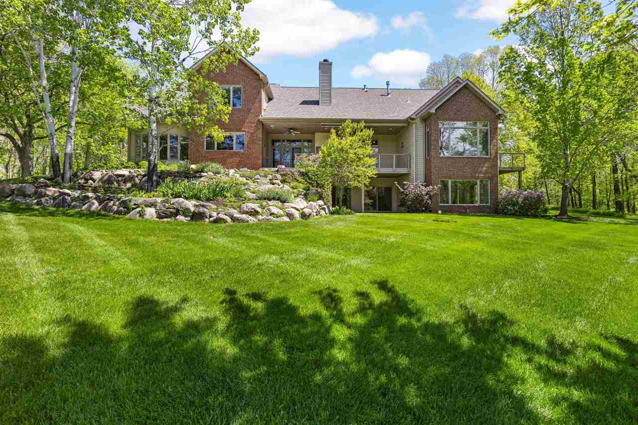 4181 Rose Bluff Circle NE Iowa City IA 52240
