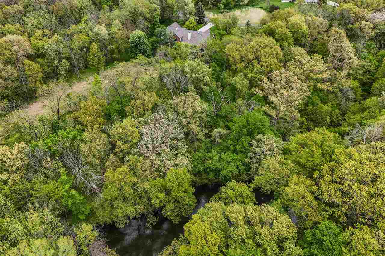 4181 Rose Bluff Circle NE Iowa City IA 52240