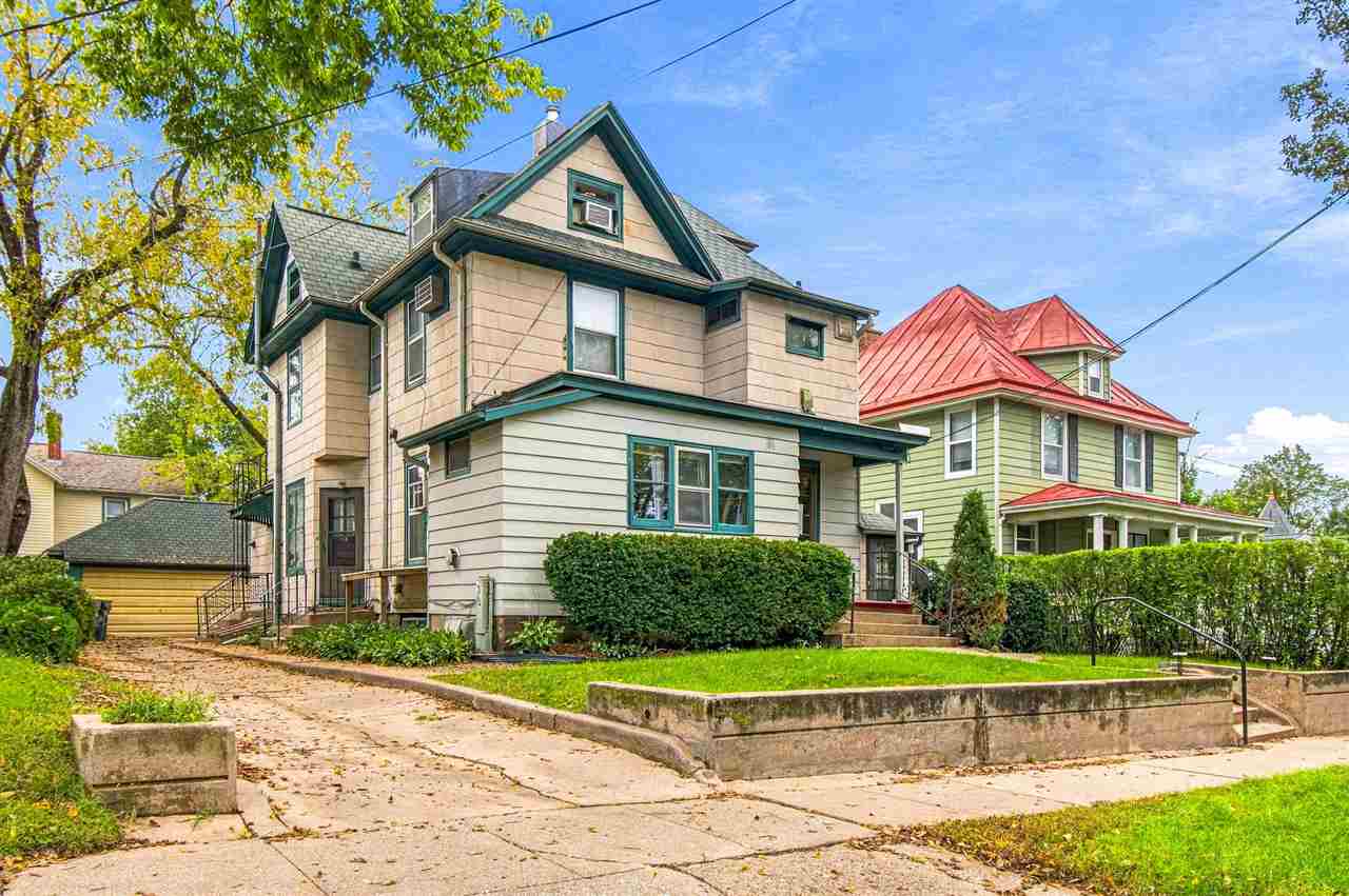 624 N Linn Street Iowa City IA 52245