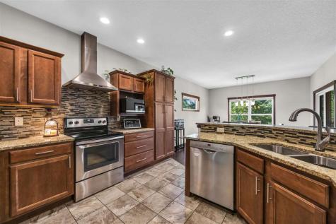 515 Majestic Oak Court Solon IA 52333