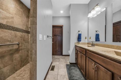 515 Majestic Oak Court Solon IA 52333