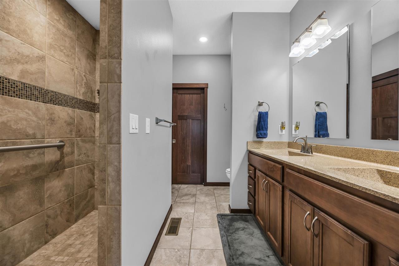 515 Majestic Oak Court Solon IA 52333