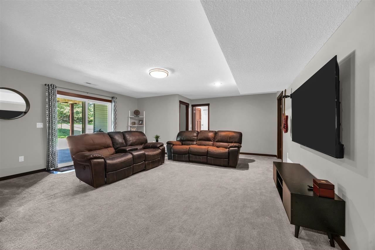 515 Majestic Oak Court Solon IA 52333