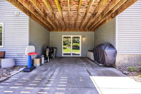 515 Majestic Oak Court Solon IA 52333