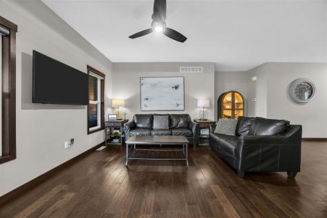 515 Majestic Oak Court Solon IA 52333