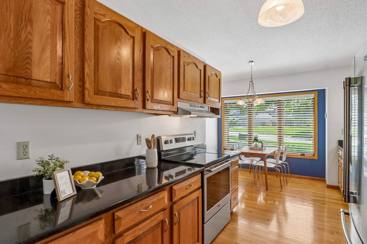 615 Pine Ridge Road Coralville IA 52241