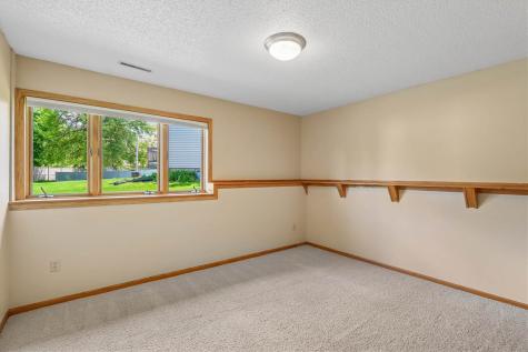 615 Pine Ridge Road Coralville IA 52241