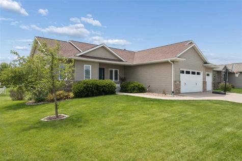3215 Stanley Cup Drive Marion IA 52302
