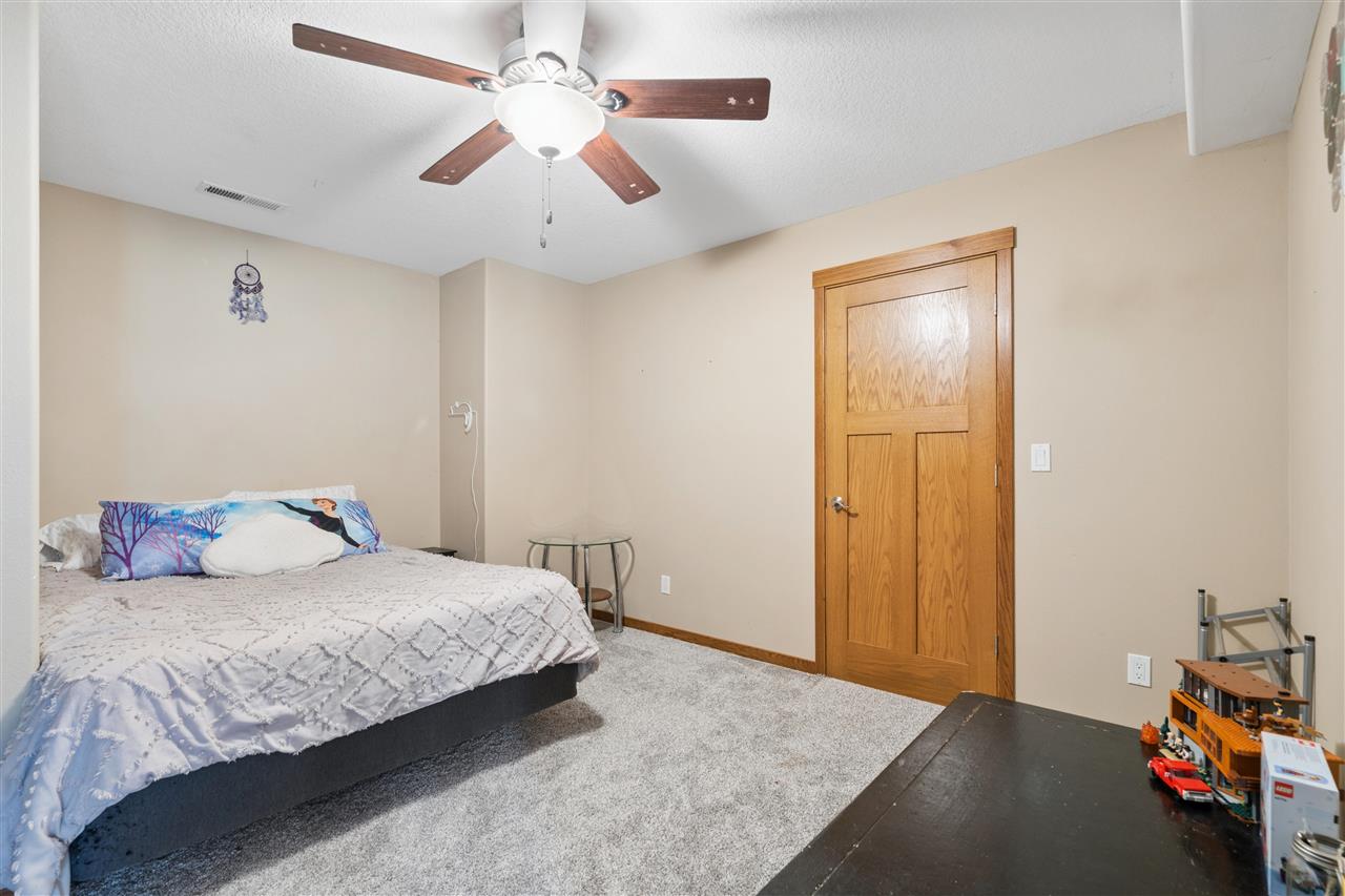 3215 Stanley Cup Drive Marion IA 52302