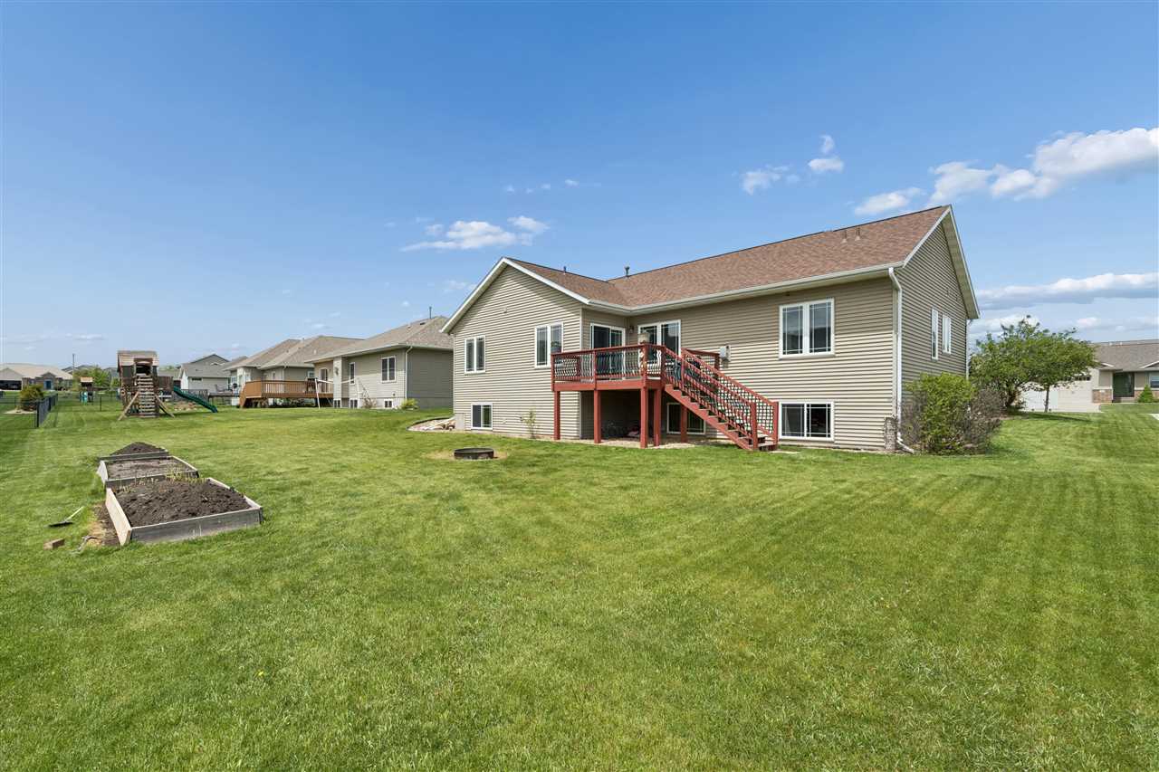 3215 Stanley Cup Drive Marion IA 52302