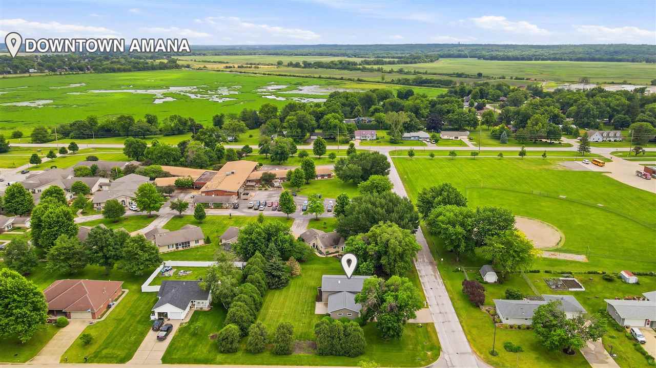 2905 G Street Amana IA 52203