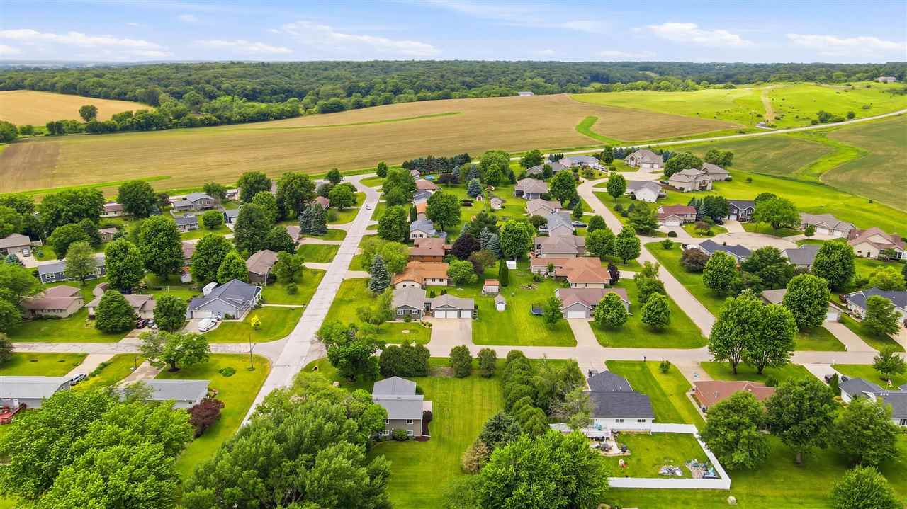 2905 G Street Amana IA 52203