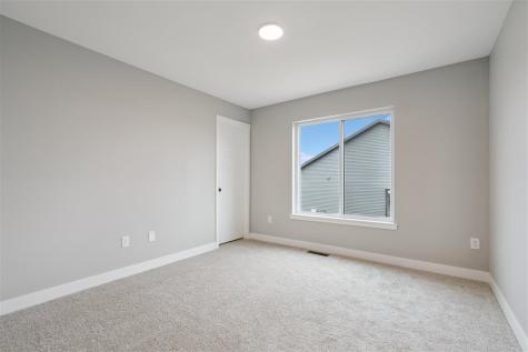 827 Prairie View Drive West Branch IA 52358