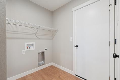827 Prairie View Drive West Branch IA 52358